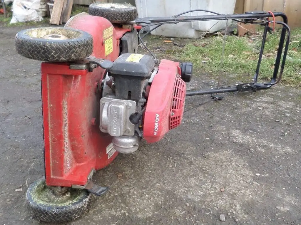 How to Sharpen Lawn Mower Blades - A Definitive Guide 6 How to Sharpen Lawn Mower Blades - A Definitive Guide 3