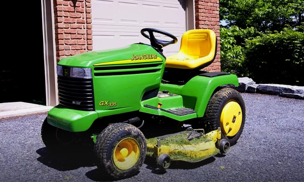 Does John Deere Make An Electric Riding Mower? 3 Does John Deere Make An Electric Riding Mower? 2