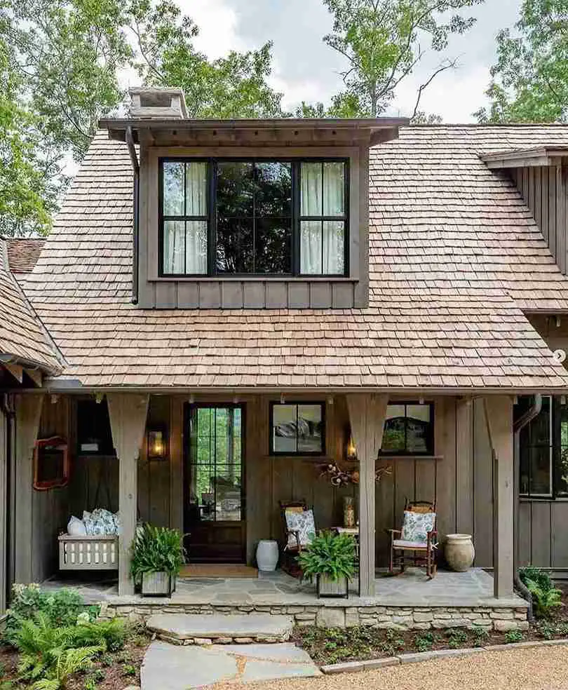 17 Spring Porch Ideas to Elevate Your Outdoor Space 6