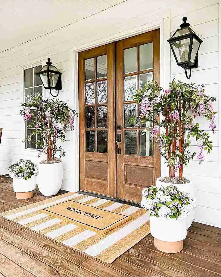 17 Spring Porch Ideas to Elevate Your Outdoor Space 13